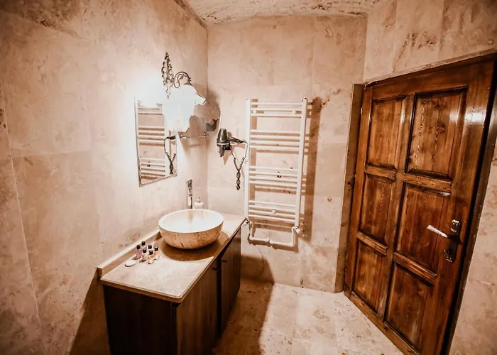 Katapa Special Cave Hotel