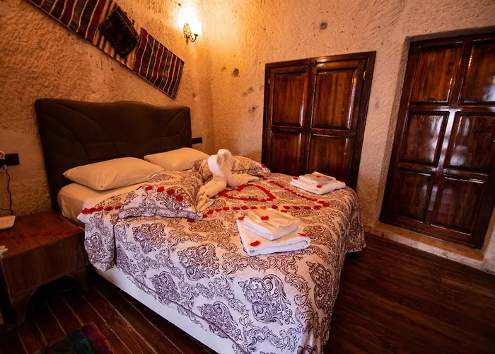 Katapa Special Cave *